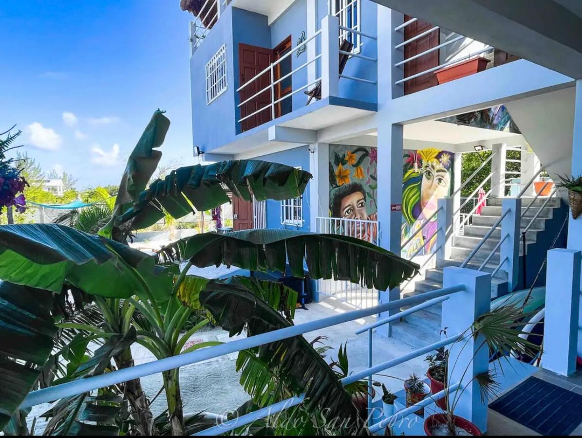 Hotel Costa Nube Caye Caulker Exterior foto