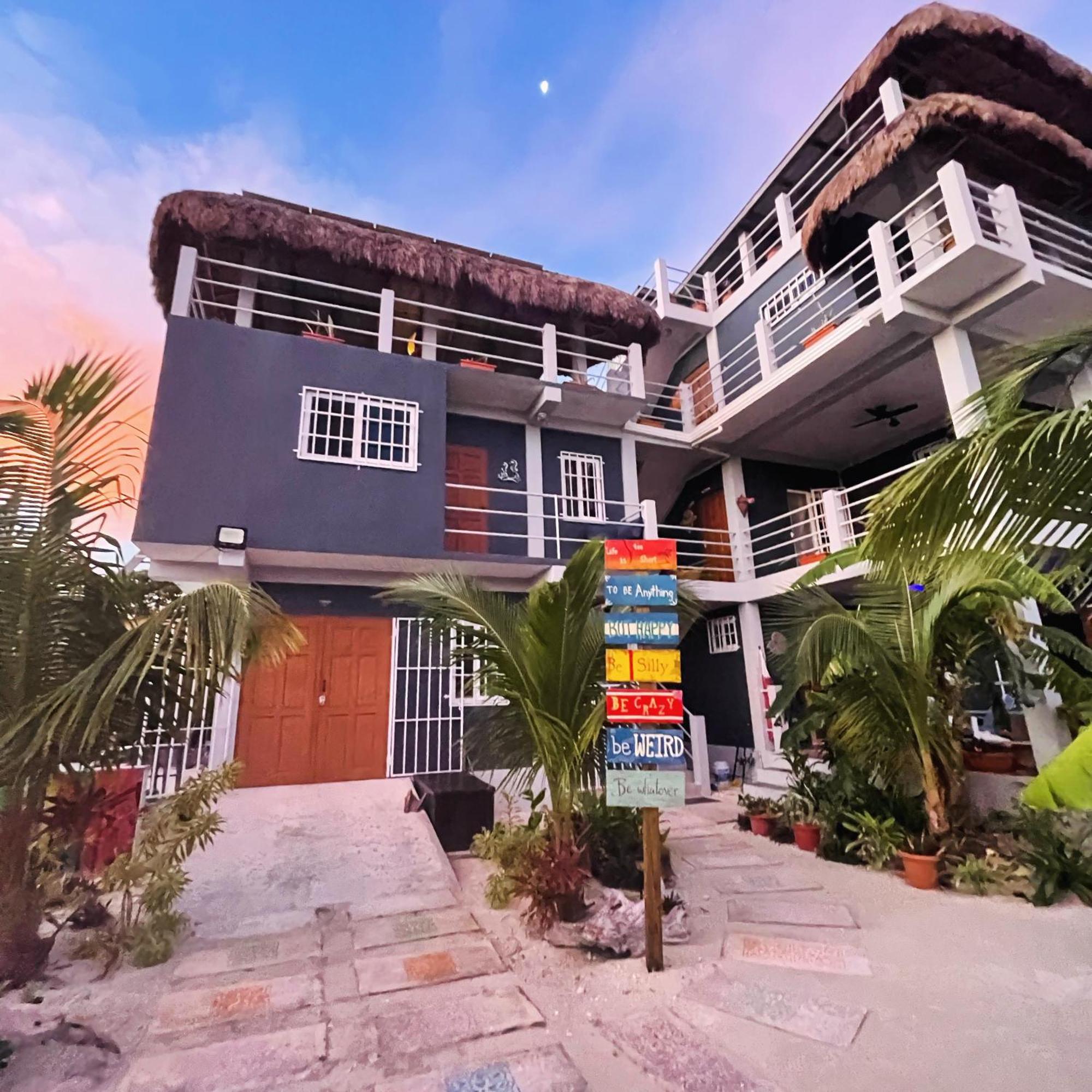 Hotel Costa Nube Caye Caulker Exterior foto